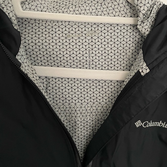 Columbia black rain jacket size 6 - Picture 4 of 6